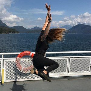 Meet your Posher, Courtney